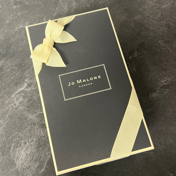 🆕 Jo Malone Velvet Rose & Oud Cologne Intense 3.4fl.oz/100ml - Picture 6 of 17